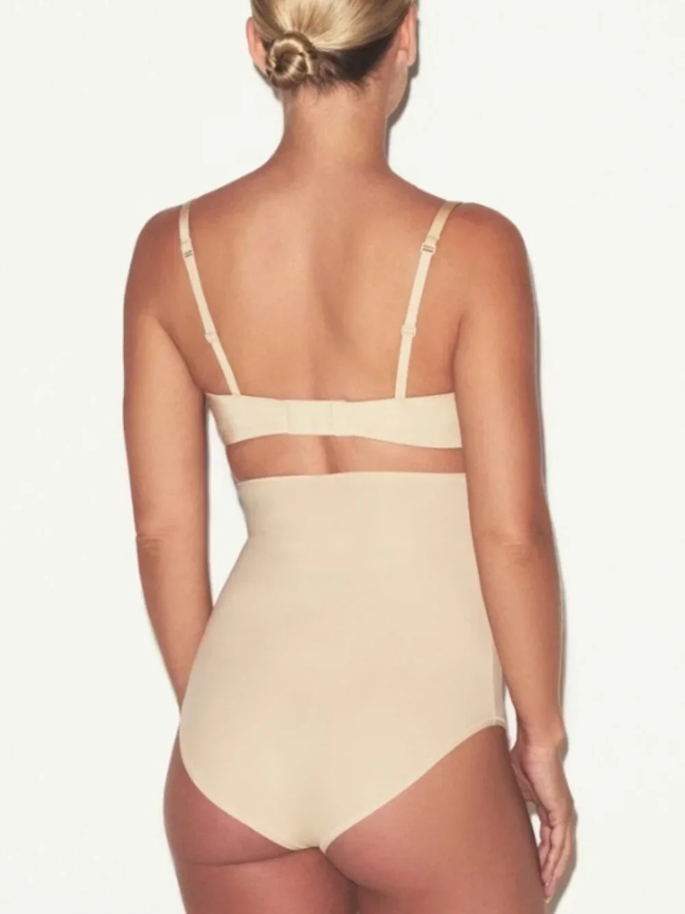 NEW SKIMS Wireless Form Maternity Nursing Bra 32B Sand NWT Pumping - Picture 4 of 5